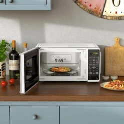 Mainstays Mainstays MS8436127995-03 0.7 Cu Ft Countertop Microwave Oven, 700 Watts, White -Digitopia Deals Store 0b3a5f9ad3e5495ca2dd84d9b285a956