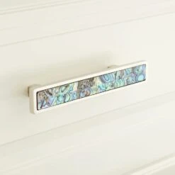 Signature Hardware Signature Hardware EH.MOP-D11-4-GRN.PNL 4" Kumano Green Mother Of Pearl Drawer Pull