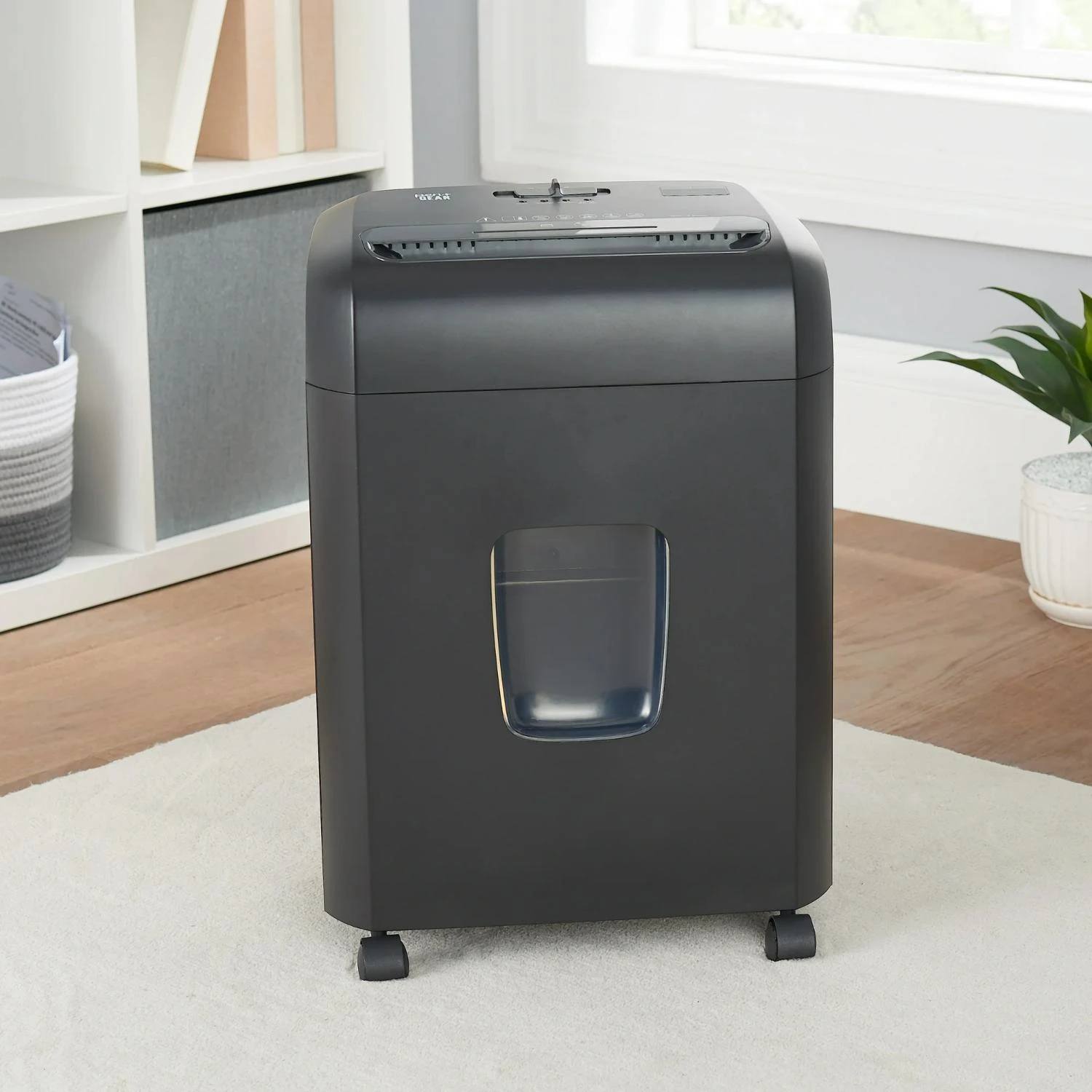 Pen+Gear Pen+Gear C227-B 16-Sheet Cross-Cut Wheeled Paper/Credit Card Shredder 5 Pen+Gear Pen+Gear C227-B 16-Sheet Cross-Cut Wheeled Paper/Credit Card Shredder - Image 5